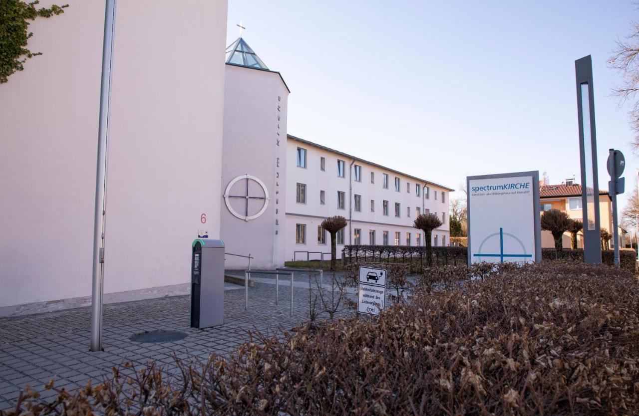 Spectrum Kirche Exerzitien-Und Bildungshaus Auf Mariahilf Passavia Esterno foto